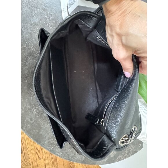 Saint Laurent Black Crinkled Calfskin Matelasse Monogram Medium Niki Bag - Picture 12 of 14